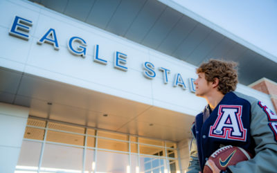 It’s Showtime!  A Wonderful Senior Session with Haden Showalter