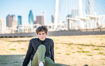 My First Senior Photo Session in Downtown Dallas