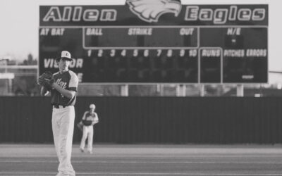 How About a Black and White Edit for your Family, Senior, and Sports Photos??